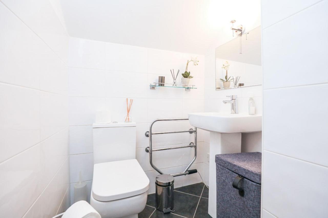 Luxury 3 Bed Royal Mile Apartment Edinburgh Exterior photo
