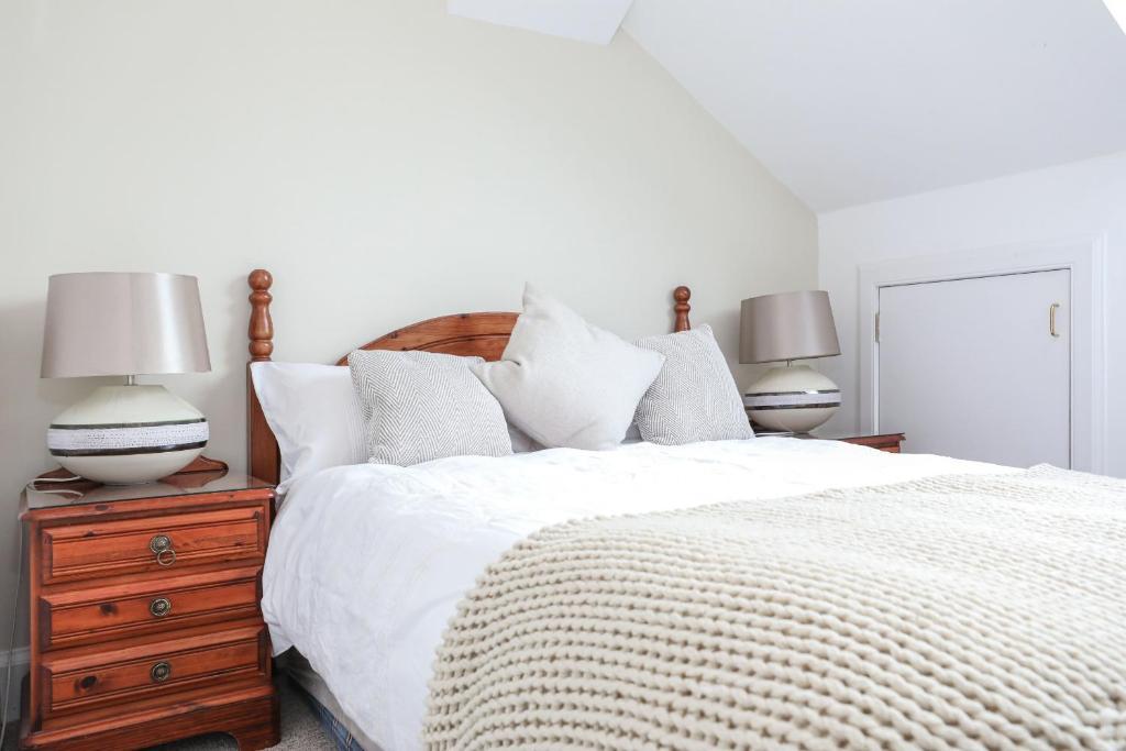 Luxury 3 Bed Royal Mile Apartment Edinburgh Exterior photo